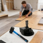 Комплект инструменти за монтаж на ламинат – гумен чук и издърпващ инструмент/вендуза